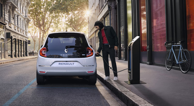 Prix Renault Twingo e-tech Électrique dès 14 121 € : consultez le